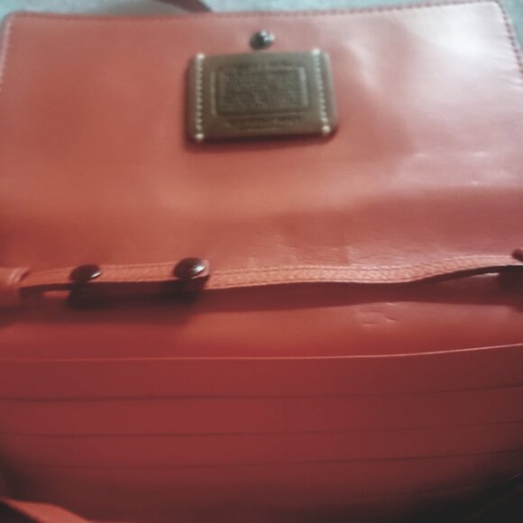 Coach x Keith Haring Crossbody with Heart - Picture 10 of 13